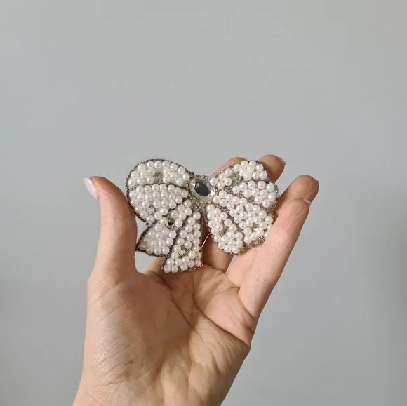🏷️ Bow Jewel Beaded - Picture 2 of 3